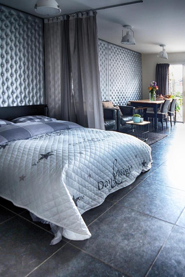 Bed & Breakfast "Aan De Banis" Рейссен Экстерьер фото